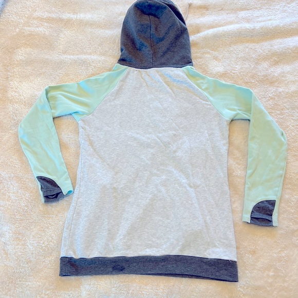 ✨✨HOODIE BRAVE SPIRIT ✨RARE - Picture 2 of 12